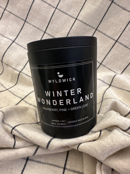 WINTER WONDERLAND Candle 6oz
